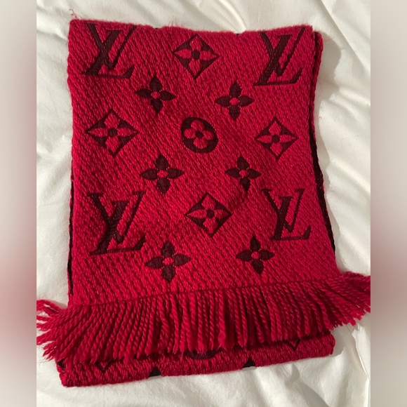 Pre-owned LOUIS VUITTON Winter Scarf Logo Mania Monogram Wool Silk Red - Picture 4 of 9